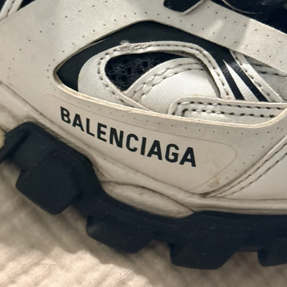 Balenciaga Tracks - chunky white and black track sneakers *read description* - Picture 3 of 13